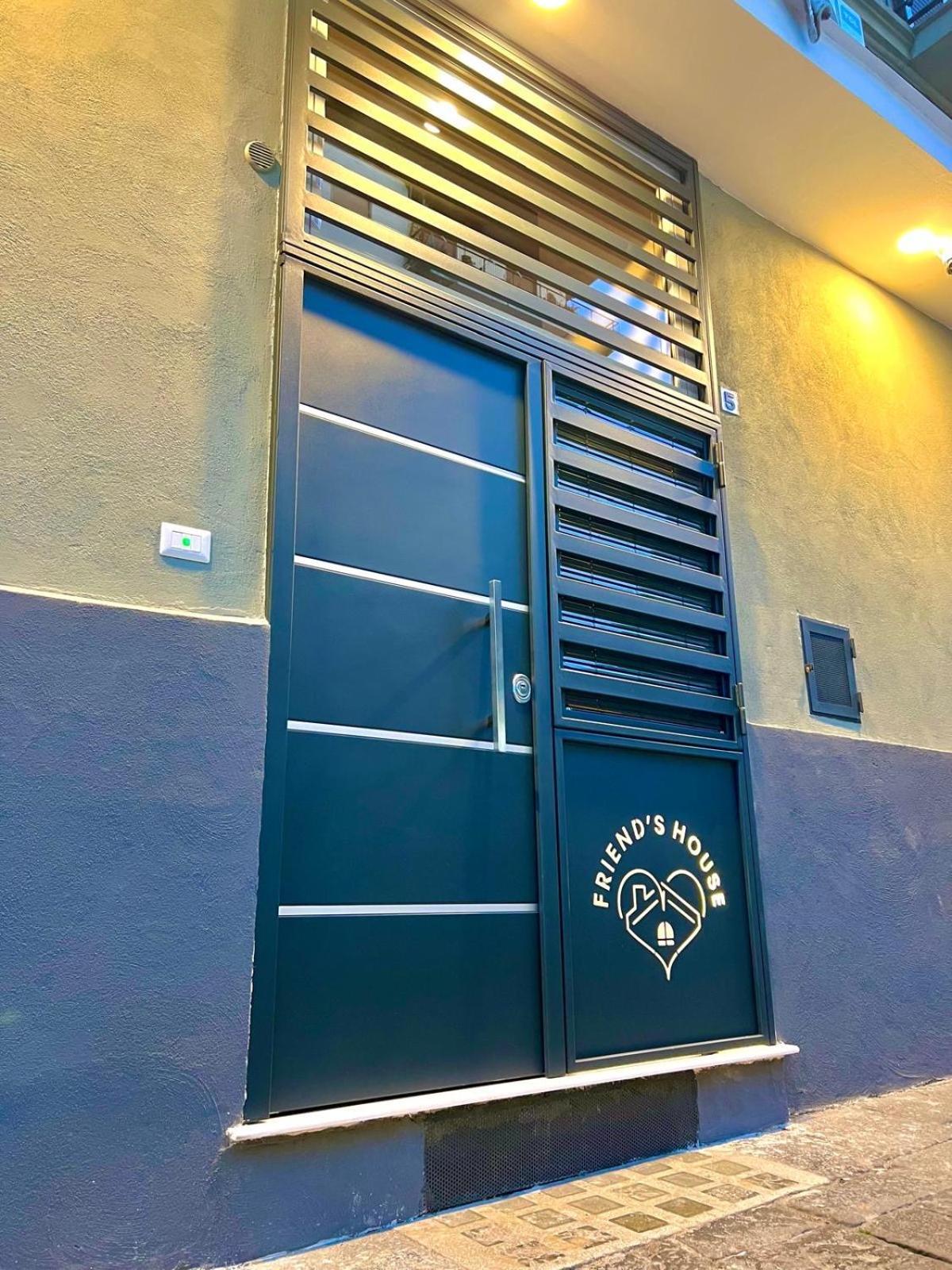 Friends House Bed & Breakfast Naples